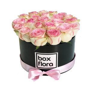 caja-de-rosas-rosas